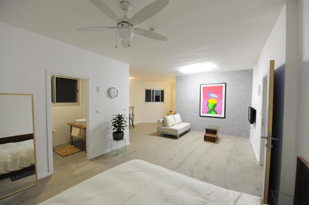 G38 Rental Apartment Building Haifa Room photo